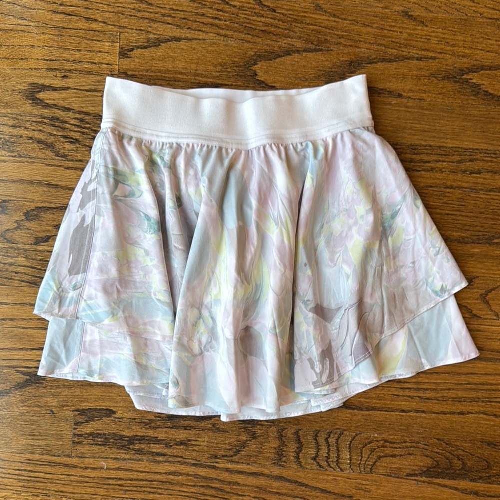 Lululemon Skirt Women's Court Rival High-Rise Long Tennis White Marble. Size 4